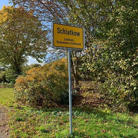 Gutshaus * Schlatkow